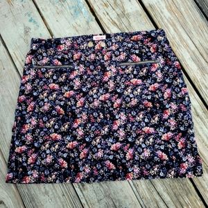 Mossimo Supply Co Mini Skirt Womens Size 10,  Floral Corduroy Black Floral